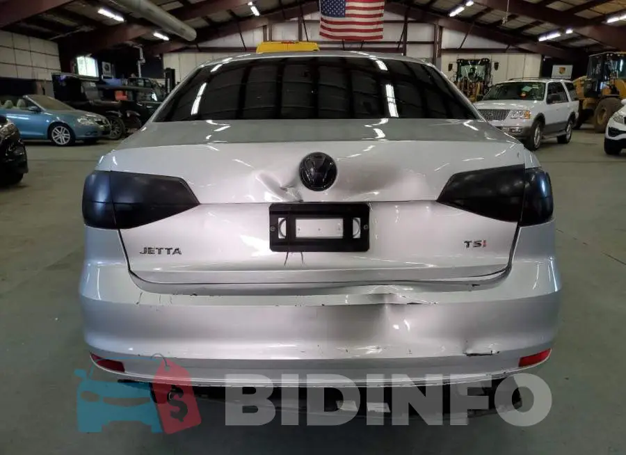 3VW267AJ7GM253151 Photo# 6