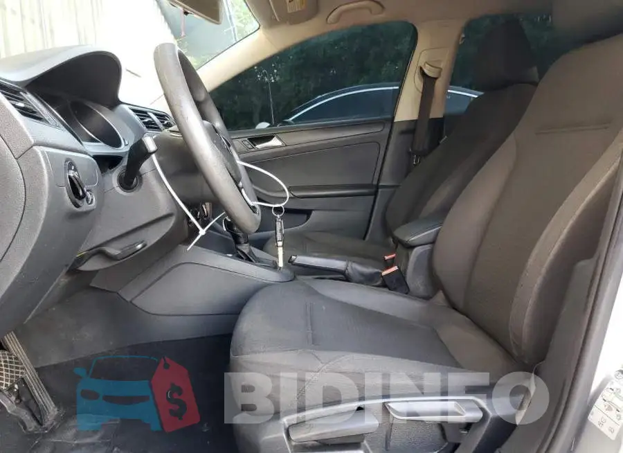 3VW267AJ7GM253151 Photo# 7