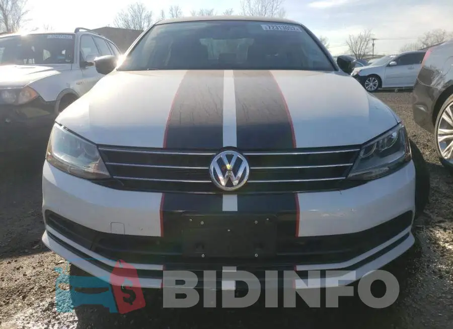 3VW2B7AJ7HM227582 Photo# 5