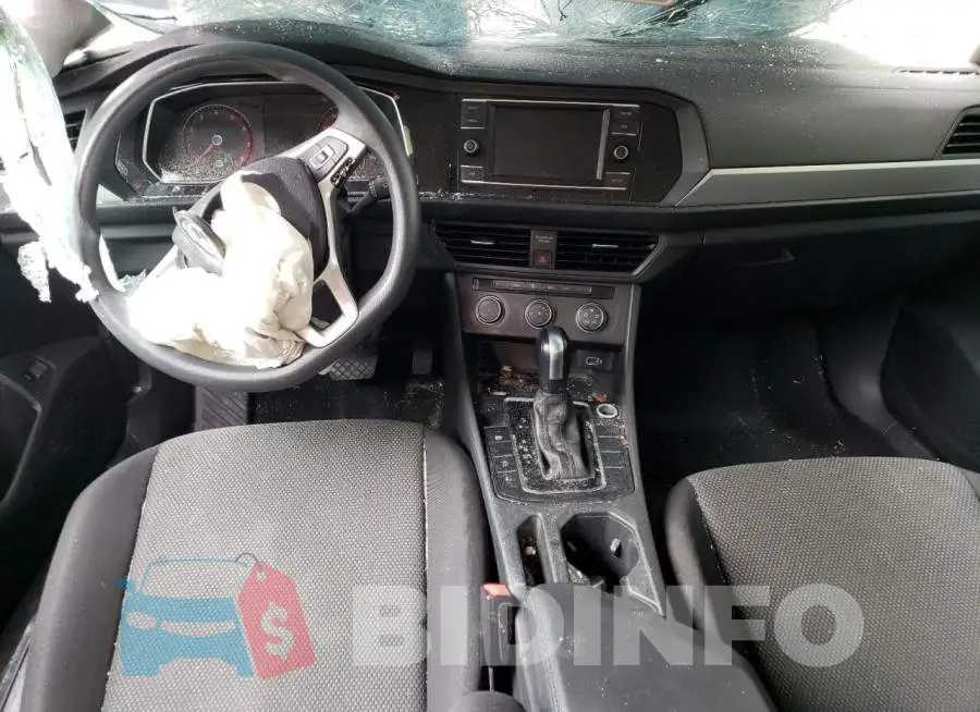 3VWCB7BU6KM138882 Photo# 8