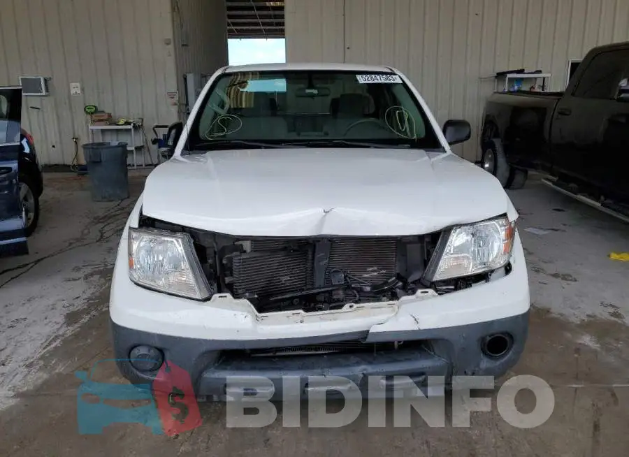 1N6BD0CT8JN735846 Photo# 5