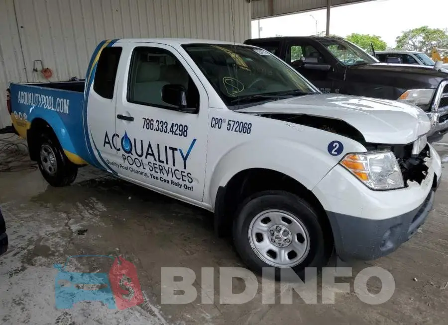 1N6BD0CT8JN735846 Photo# 4