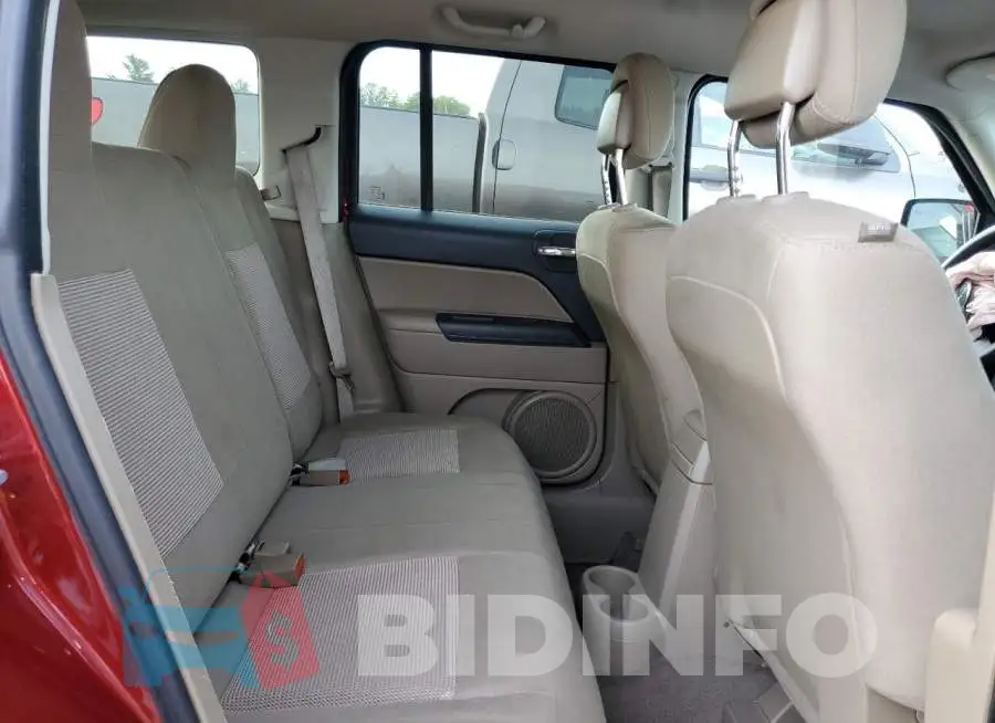 1C4NJPBAXED812147 Photo# 10