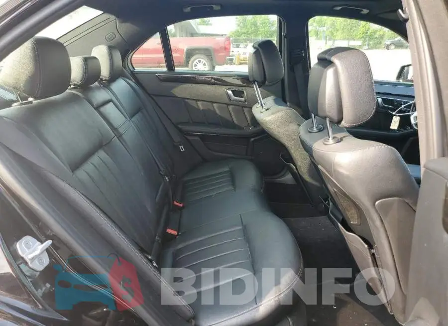 WDDHF9BBXEA932296 Photo# 10
