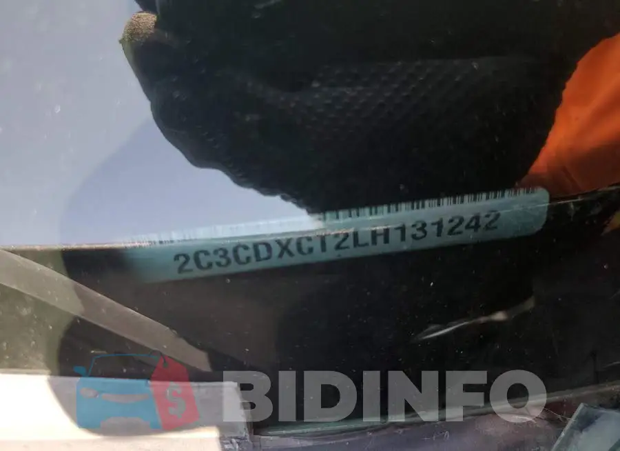 2C3CDXCT2LH131242 Photo# 12