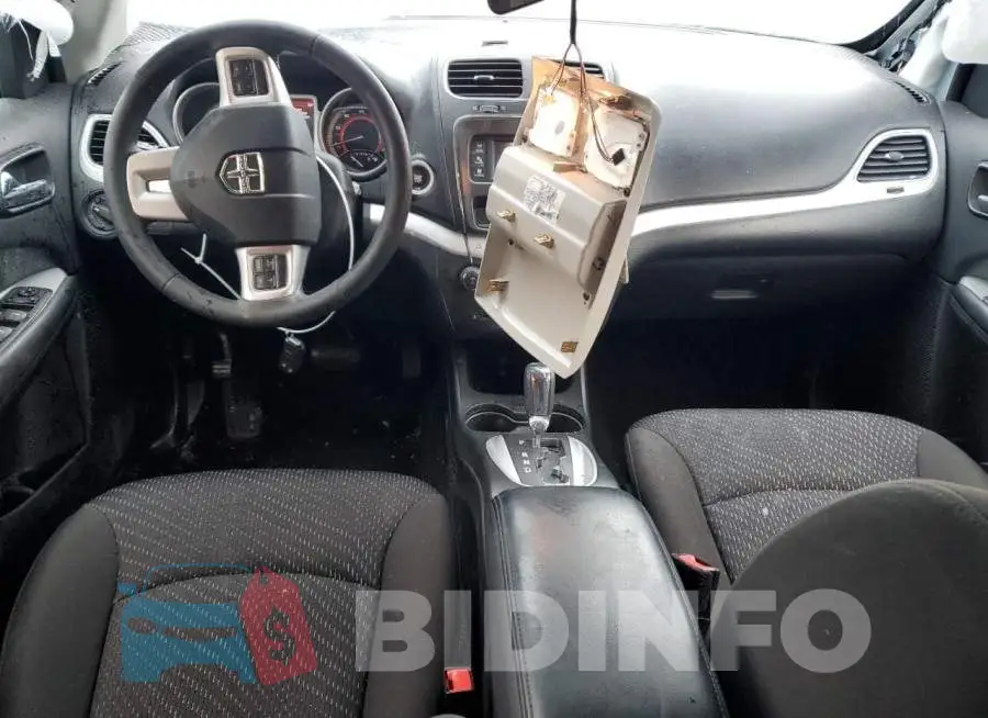 3C4PDCAB3JT141184 Photo# 8