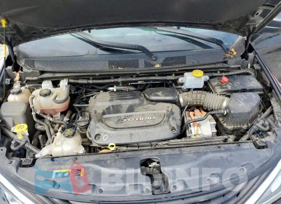 2C4RC1L78JR124814 Photo# 12