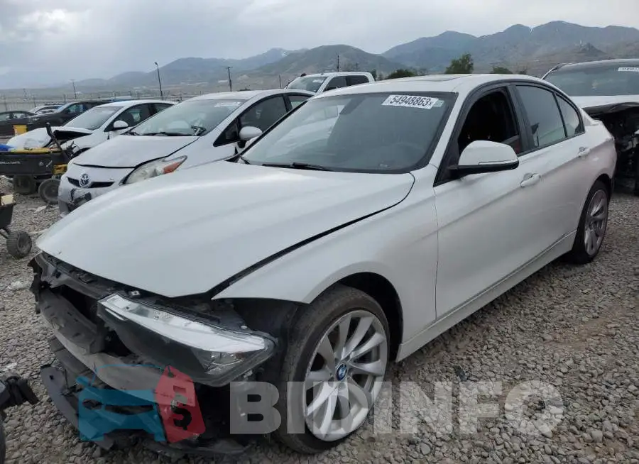 WBA8A3C50GK689767 Photo# 1
