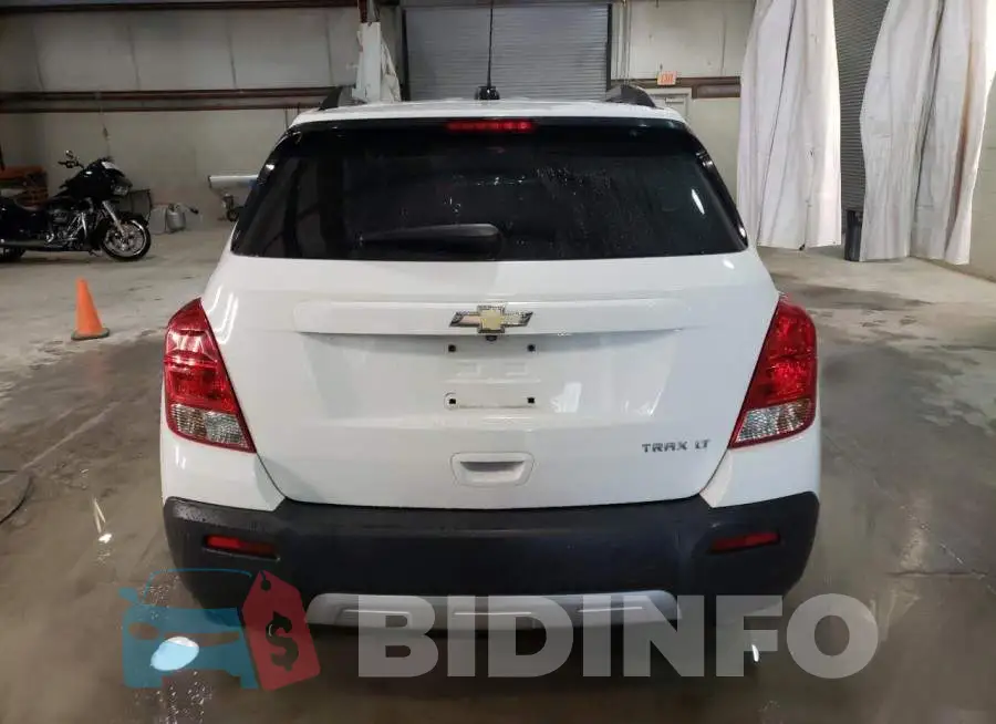 KL7CJLSB6FB165894 Photo# 6