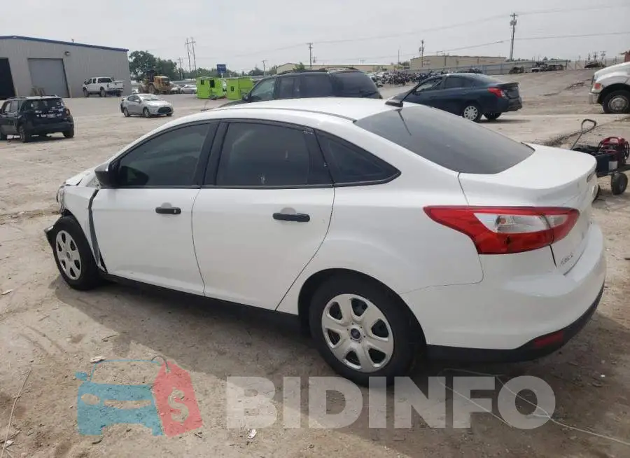 1FADP3E24EL430568 Photo# 2