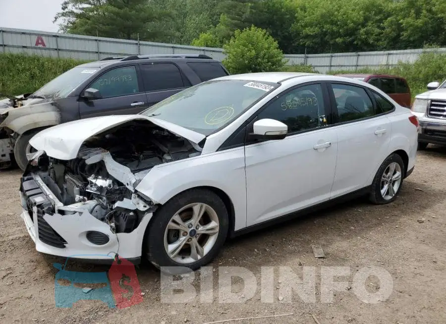 1FADP3F21EL275816 Photo# 1