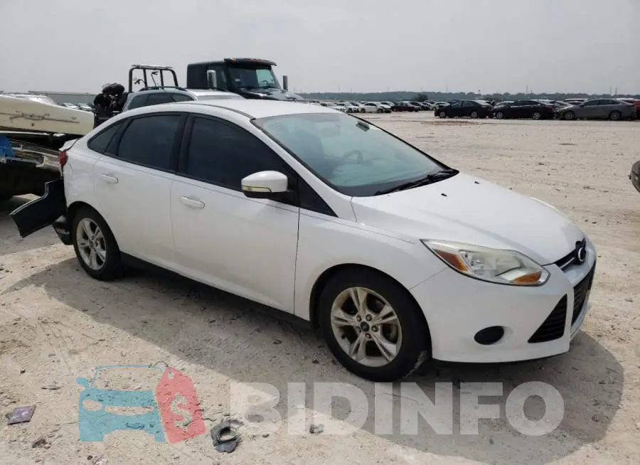 1FADP3F22EL452003 Photo# 4
