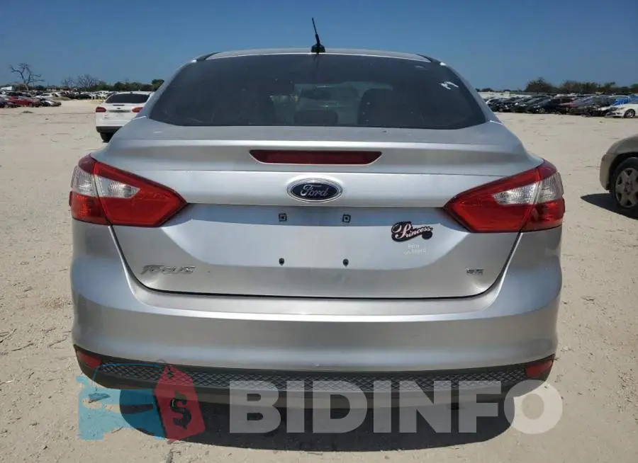 1FADP3F26EL223789 Photo# 6
