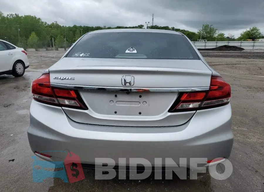 19XFB2F58EE041364 Photo# 6
