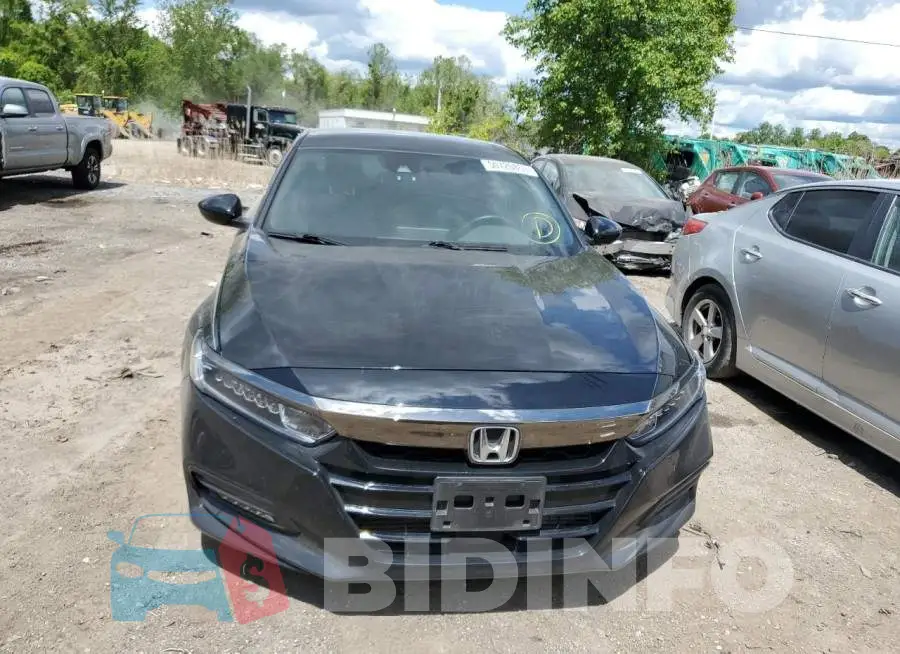 1HGCV1F36JA179972 Photo# 5