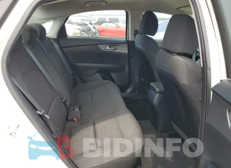 3KPF24AD5LE143115 Photo# 10
