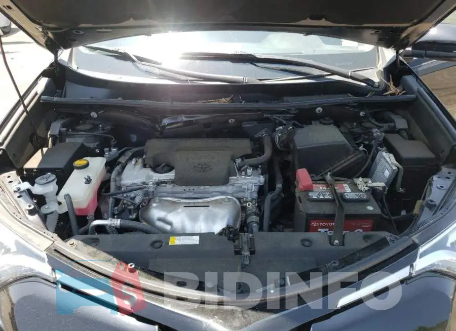 2T3YFREV6JW448024 Photo# 12