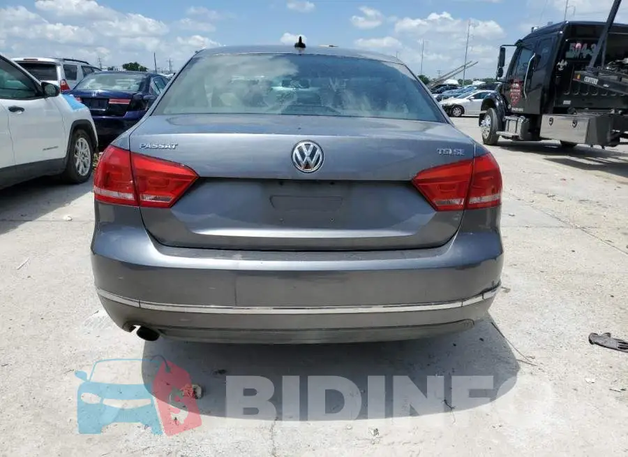 1VWBS7A33FC044051 Photo# 6