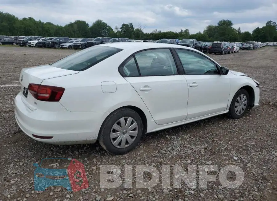 3VW167AJ2GM318936 Photo# 3