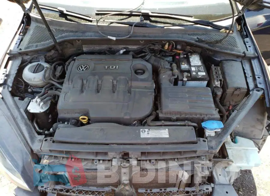 3VW2A7AU2FM042186 Photo# 11