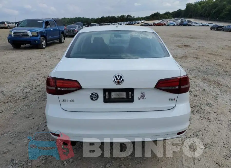 3VW2B7AJXHM205138 Photo# 6