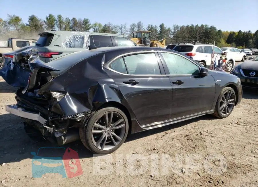 19UUB2F67JA005342 Photo# 3