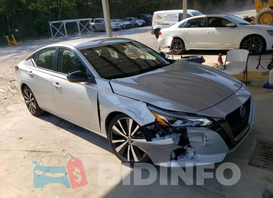 1N4BL4CV3NN350026 Photo# 4