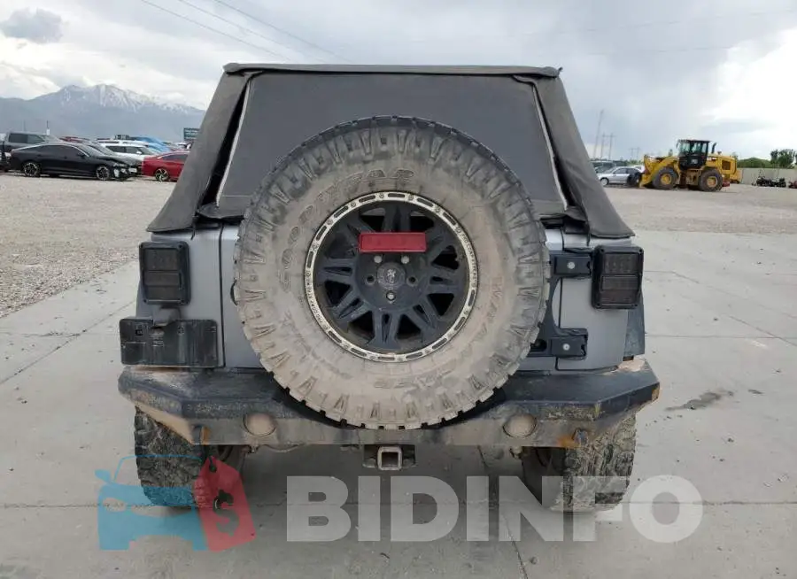 1C4BJWFG6GL283610 Photo# 6