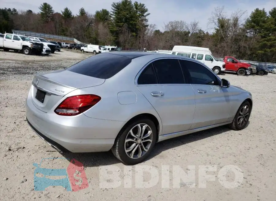55SWF4KB8GU131850 Photo# 3