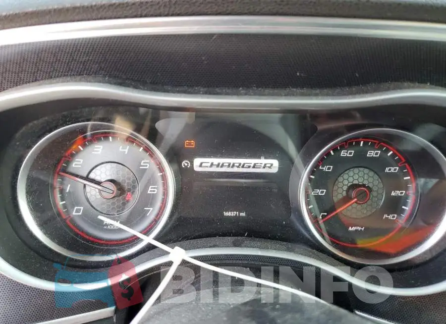 2C3CDXJG7FH747187 Photo# 9