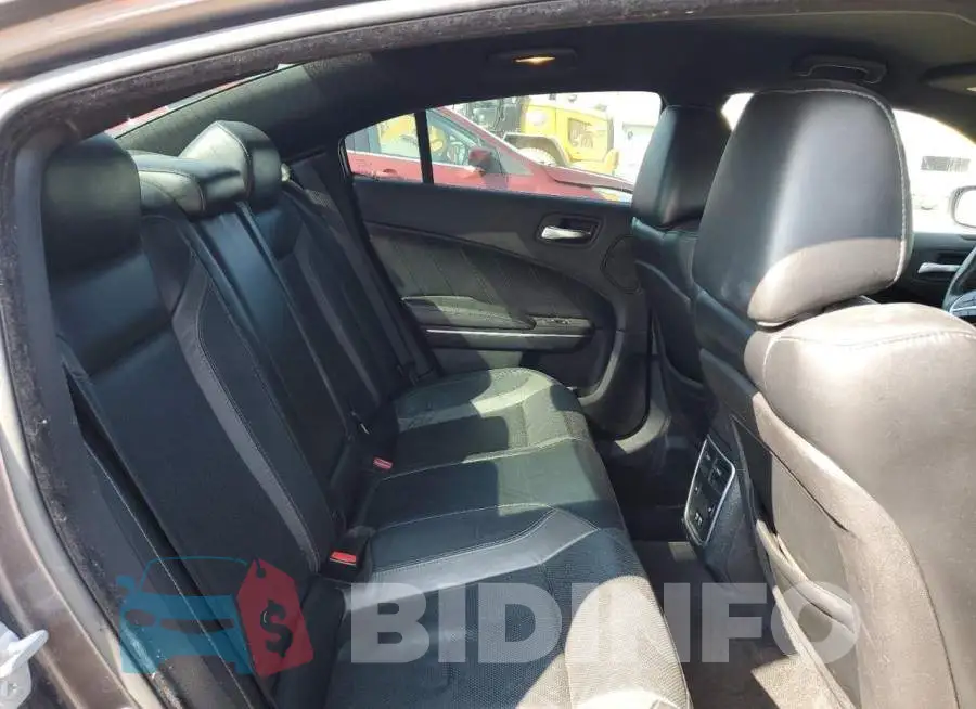 2C3CDXJG7FH747187 Photo# 10