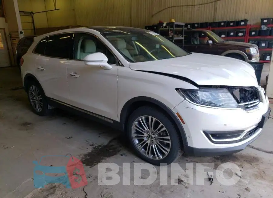 2LMPJ8LR9GBL29681 Photo# 4