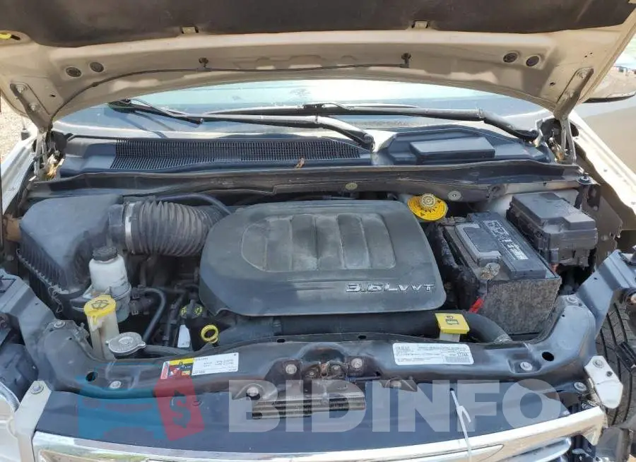 2C4RC1CG4FR743028 Photo# 12