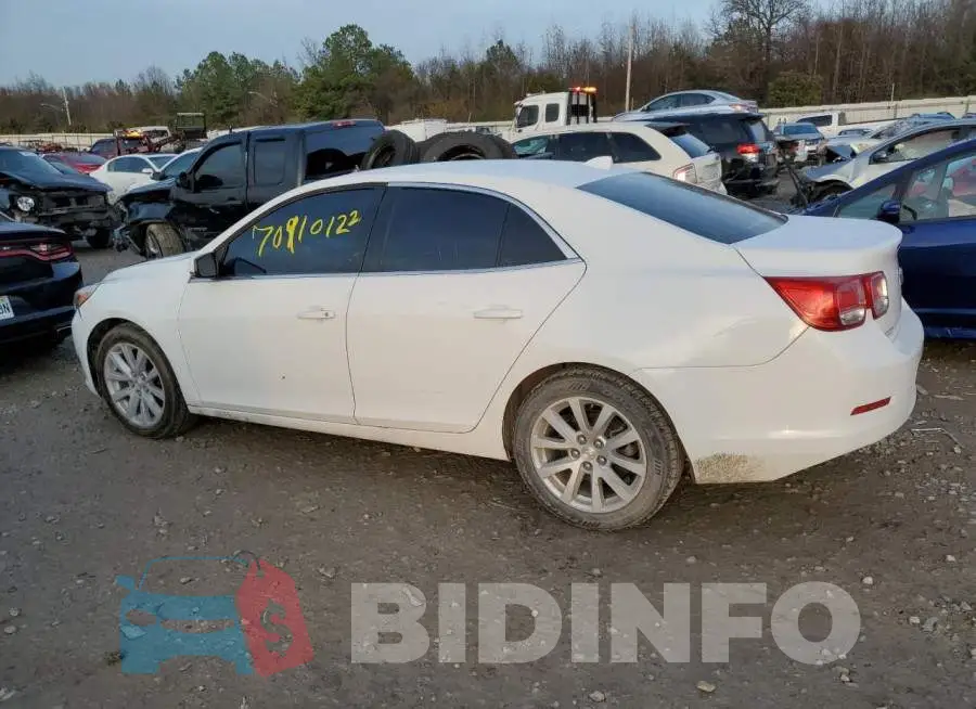 1G11E5SL5EF122425 Photo# 2