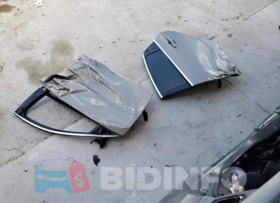 1G1ZD5ST3JF178024 Photo# 12