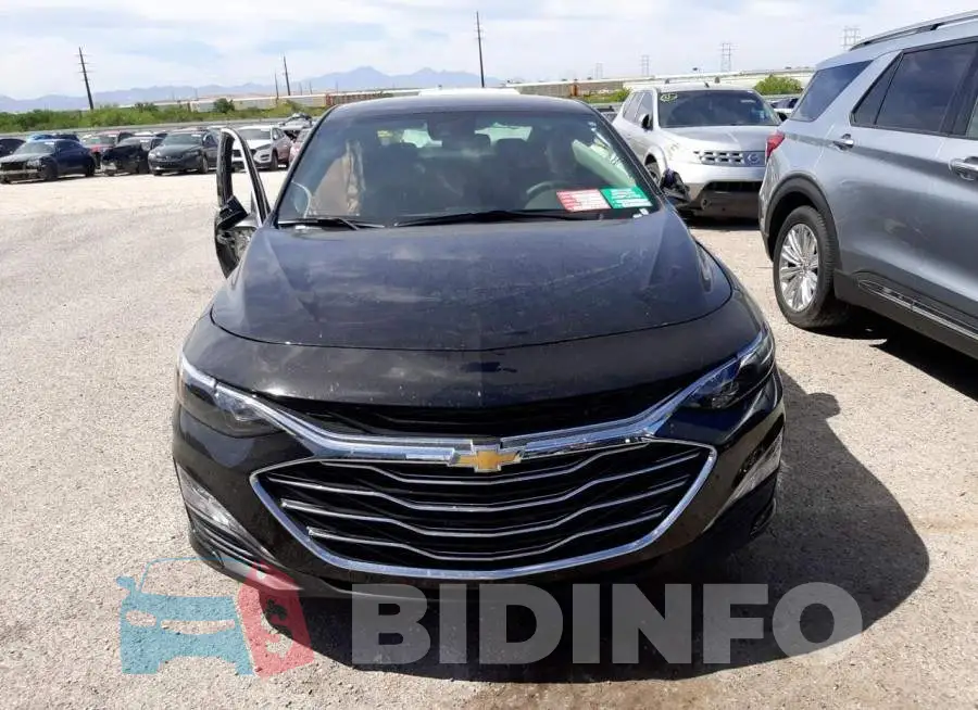1G1ZD5STXPF173900 Photo# 5