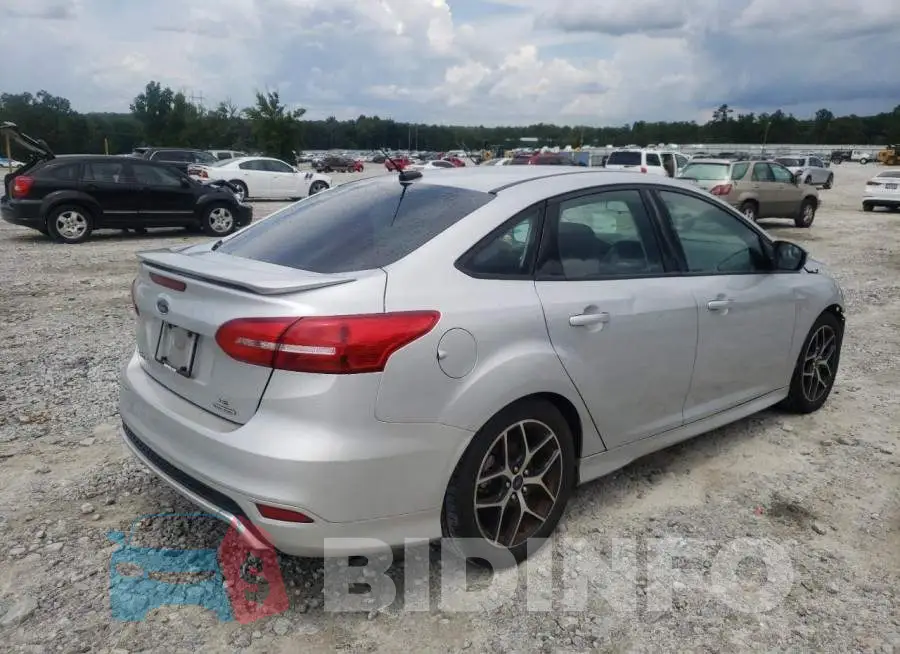 1FADP3F2XGL279916 Photo# 4