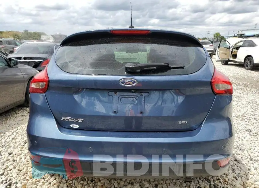 1FADP3M21JL227116 Photo# 6
