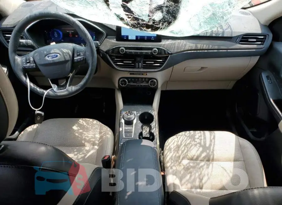 1FMCU9J95LUA58696 Photo# 8