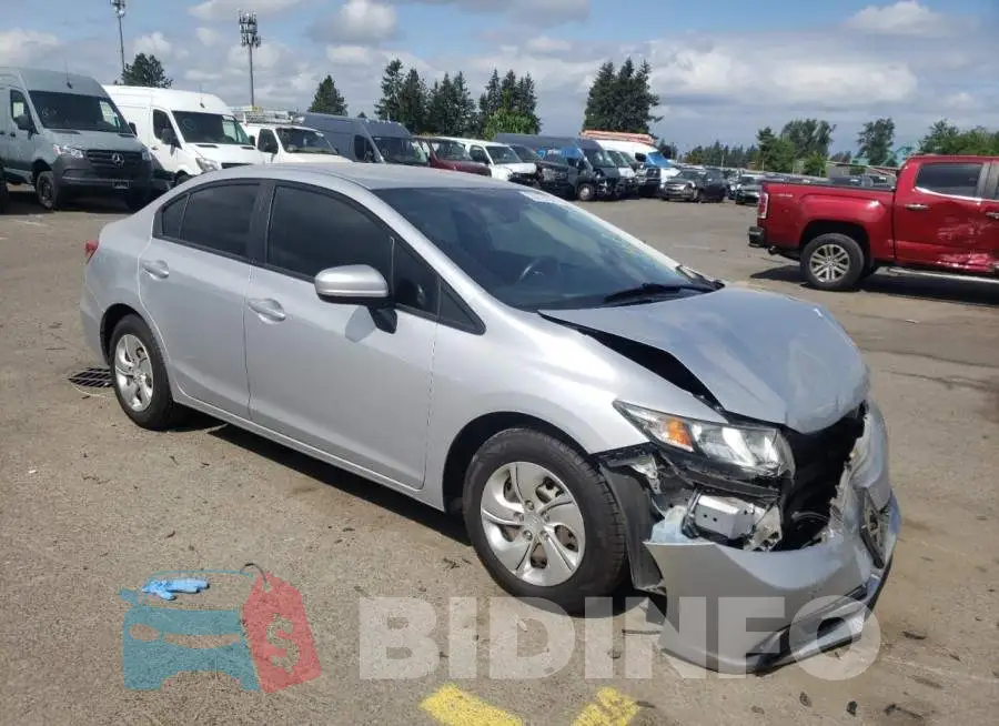 2HGFB2F54FH525894 Photo# 4