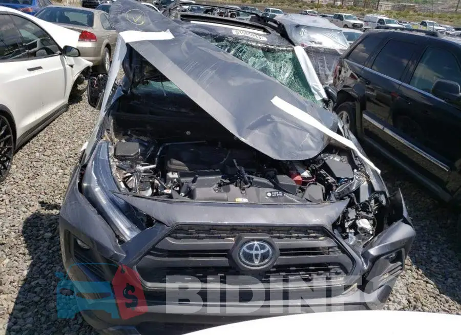 2T3S1RFV2NW316550 Photo# 5