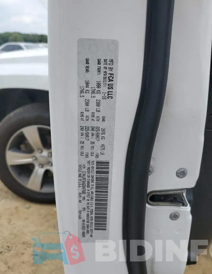 1C4NJRFBXGD647685 Photo# 12