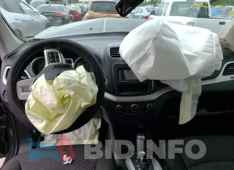 3C4PDCAB3LT279830 Photo# 8
