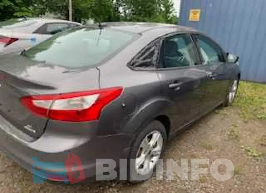 1FADP3F26EL351921 Photo# 4