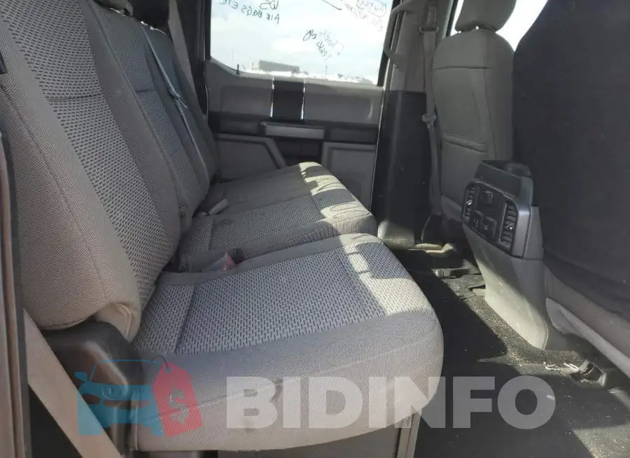 1FT7W2BT1JEB35833 Photo# 10