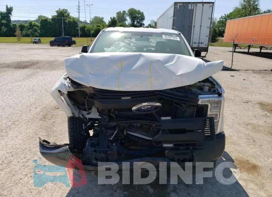 1FT7X2A64JEB98174 Photo# 5