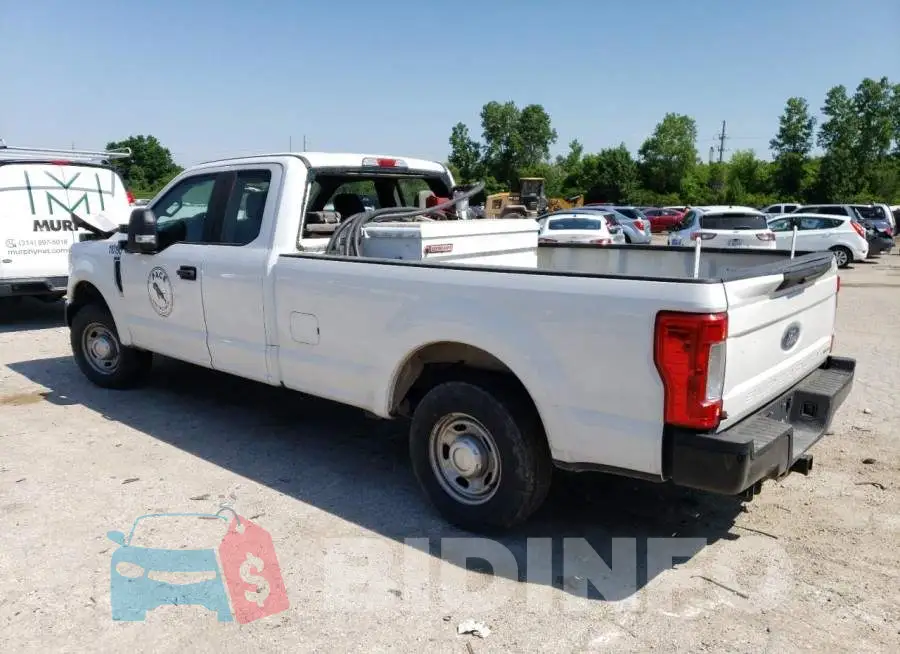 1FT7X2A64JEB98174 Photo# 2