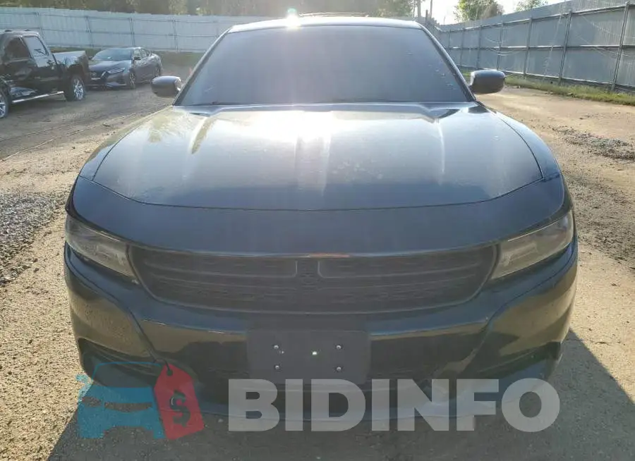 2C3CDXHG2GH178837 Photo# 5