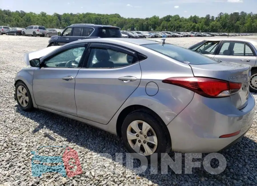 5NPDH4AE2GH772752 Photo# 2