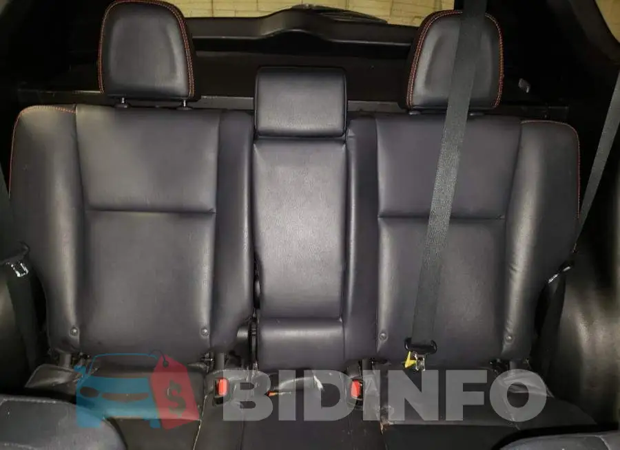 2T3JFREV8JW830380 Photo# 10